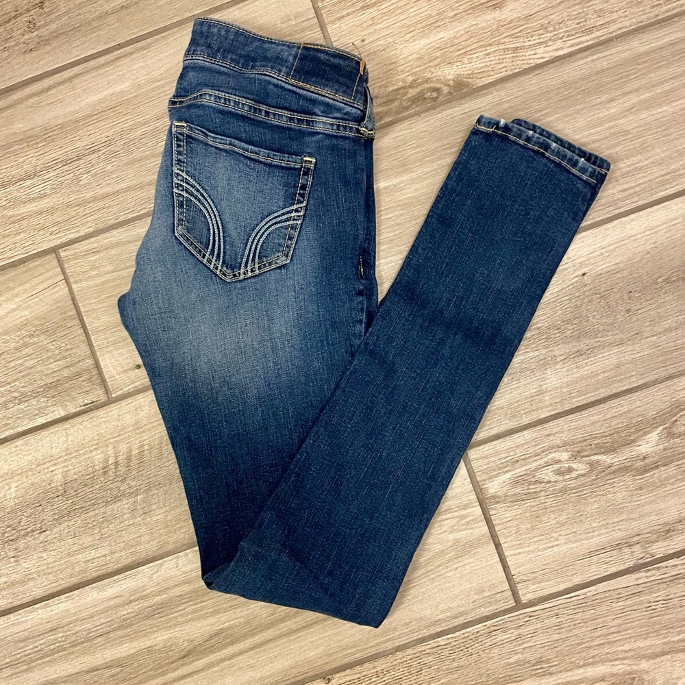 Hollister 3L Blue Jean 3L Sz W26 L 33